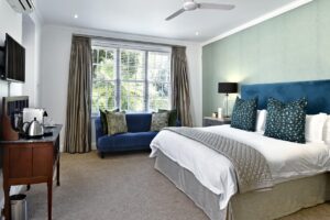 3 idées pour décorer votre chambre avec des rideaux