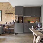 Transformez votre cuisine avec ces astuces d’éclairage innovantes