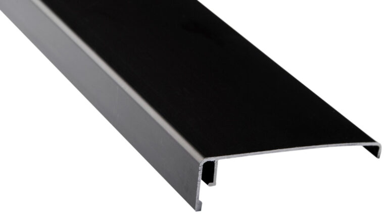 Couvertine standard ou sur mesure : que choisir pour votre chantier ?