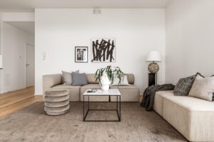 Transformez votre sous-sol encombré en espace fonctionnel : astuces incontournables