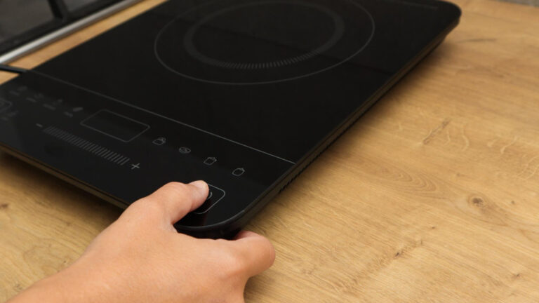 Plaque électrique : comment bien choisir votre modèle pour une cuisson efficace et économique ?