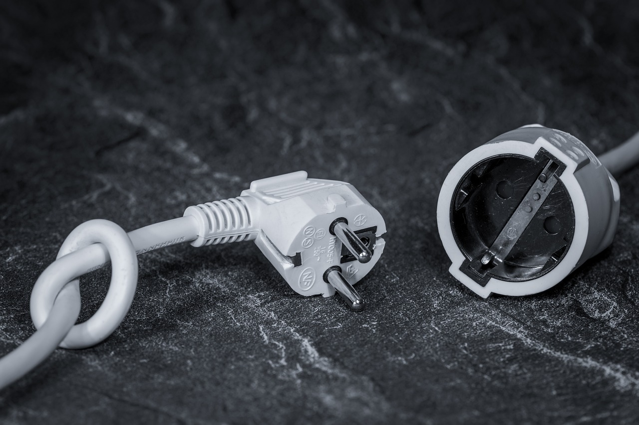 comment brancher une prise nos meilleures astuces.