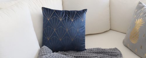 Bleu_gris_:_tout_savoir_sur_son_utilisation_pour_votre_intérieur