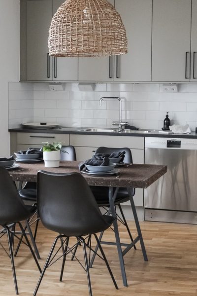 Comment_bien_entretenir_ses_chaises_de_salle_à_manger_?