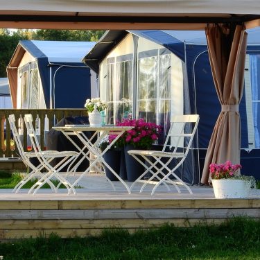 La_pergola_bioclimatique_pour_un_abri_moderne_et_esthétique